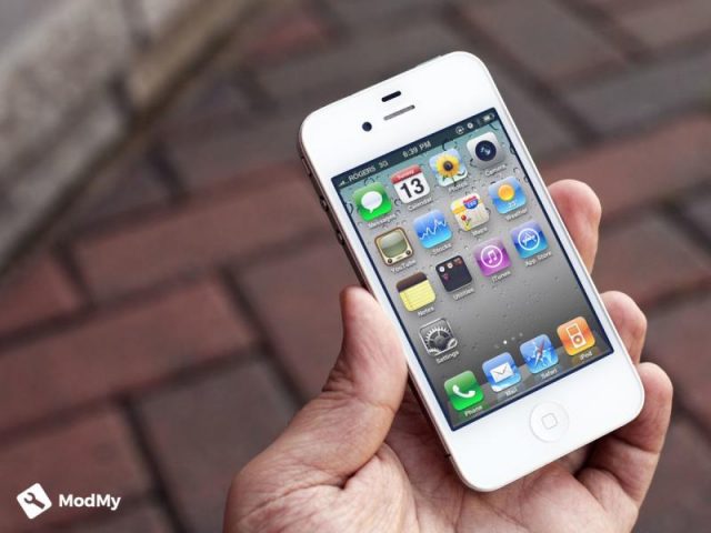 Владельцы Apple временно получили возможность вернуться к старым версиям iOS
