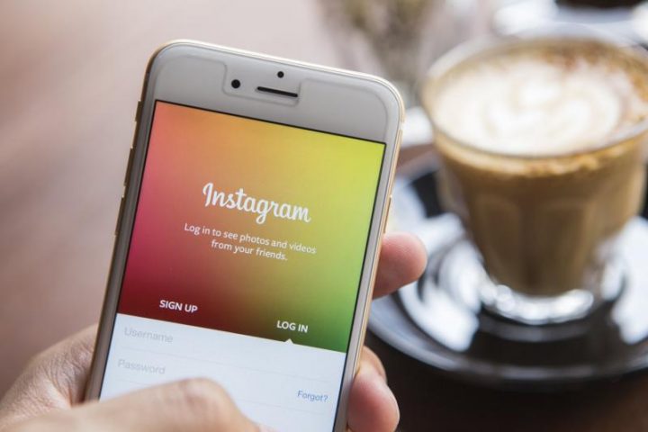 В Instagram и WhatsApp скоро появится функция групповых видеозвонков