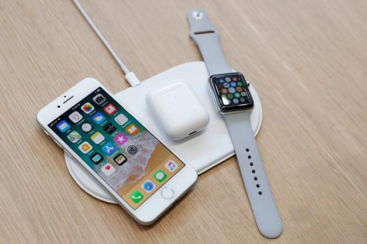 Беспроводную зарядку Apple придется подождать до осени