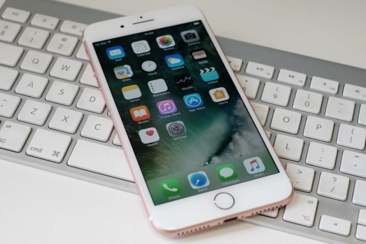 Хакеры научились взламывать любые iPhone