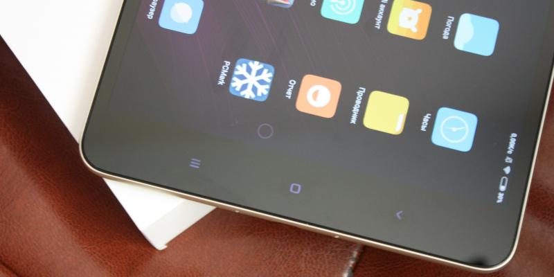 Xiaomi Mi Pad 4 узнает владельца по лицу