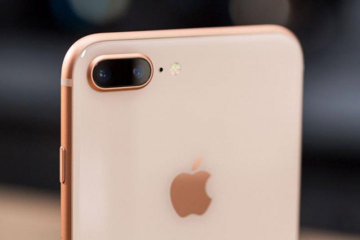 iPhone 8 разделил титул самого продаваемого смартфона с Samsung Galaxy S9+