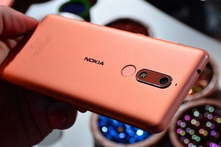 Через неделю в России стартуют продажи смартфона Nokia 5.1