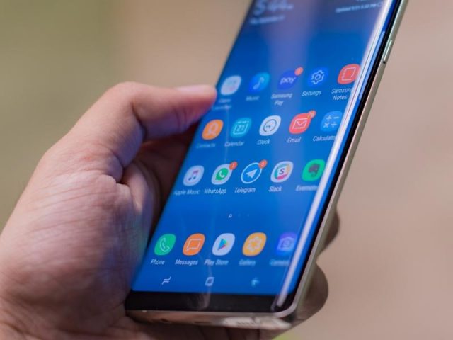 В Сети появились новые изображения Samsung Galaxy Note 9