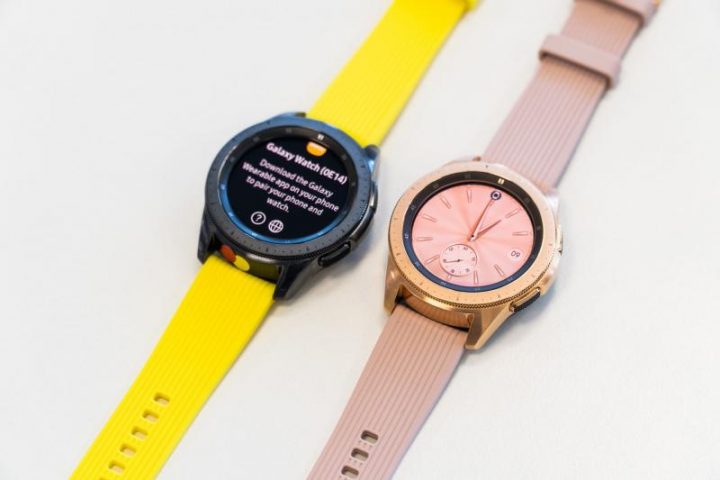 «Умные» часы Samsung Galaxy Watch получили AMOLED-дисплеи и поддержку беспроводной зарядки