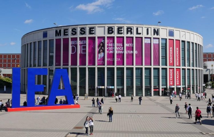 Топ-10 абсолютно новых гаджетов, представленных на выставке IFA в Германии