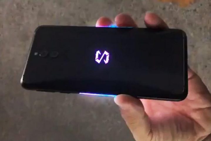 Геймерский смартфон Xiaomi Black Shark 2 засветился на видео