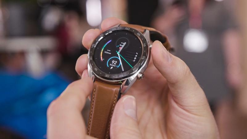 Представлены смарт-часы Huawei Watch GT на базе LightOS