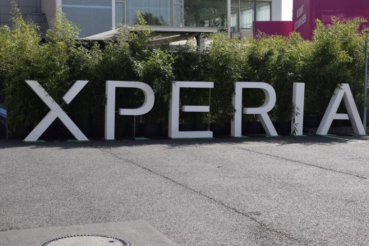 В Сети появились рендеры смартфона Sony Xperia XZ4