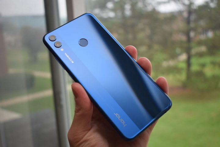Смартфон Honor 8X скоро обновится до Android 9