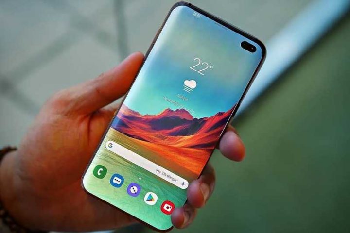 Стали известны диагонали экранов всех флагманских смартфонов Samsung 2019 года