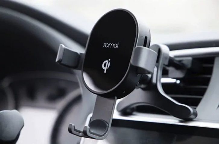 Xiaomi выпустила беспроводную автомобильную зарядку для смартфонов