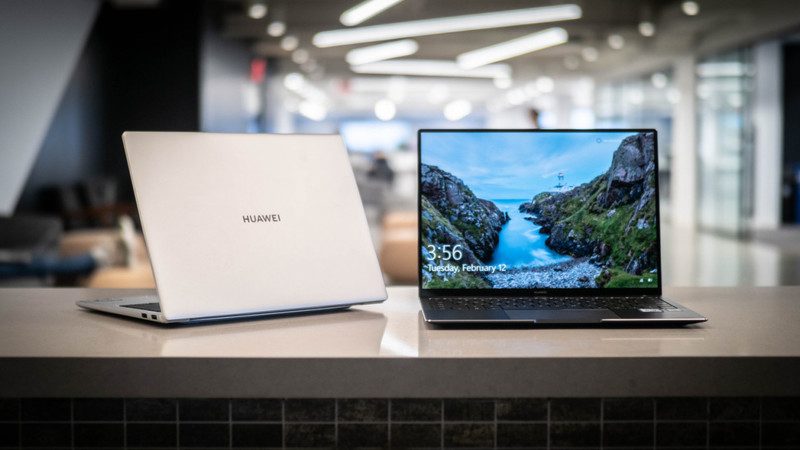 Компания Microsoft убрала с продажи ноутбуки от Huawei