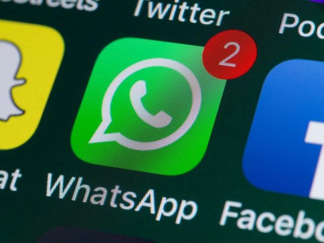 С WhatsApp на «ты»: 9 полезных статей о мессенджере