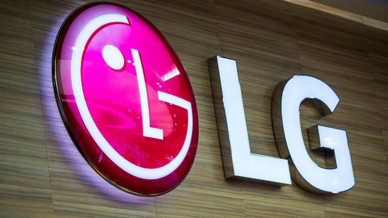 LG разрабатывает смартфон двойного складывания Z-Fold