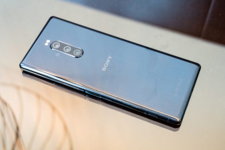 Эксперты DxOMark невысоко оценили фотографические возможности Sony Xperia 1