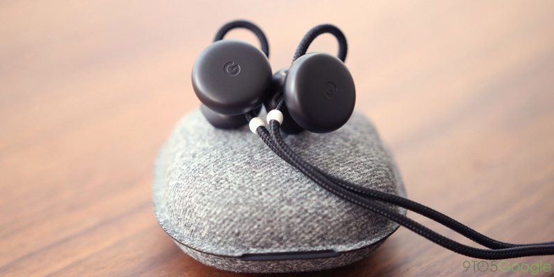 Компания Google планирует начать продажи второй версии Pixel Buds