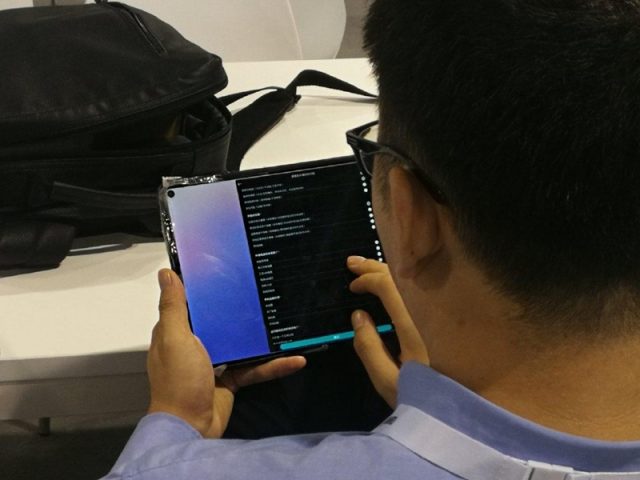В сети появились снимки устройства Huawei MediaPad M7