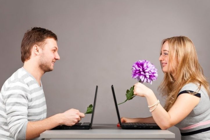 Как ведут себя настоящие счастливые пары в соцсетях